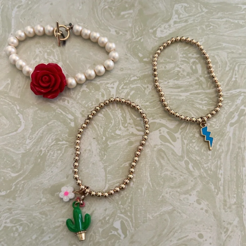 Handmade Charm Bracelet Set – Pearl & Gold Beaded Stack 🌸⚡🌵 - Picture 2 of 2